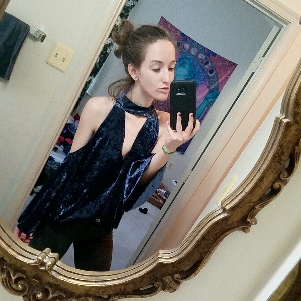 American Eagle mock neck blouse